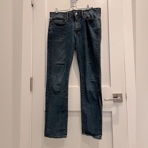 Gap denim skinny men’s jeans size 32/30 (waist/length)
